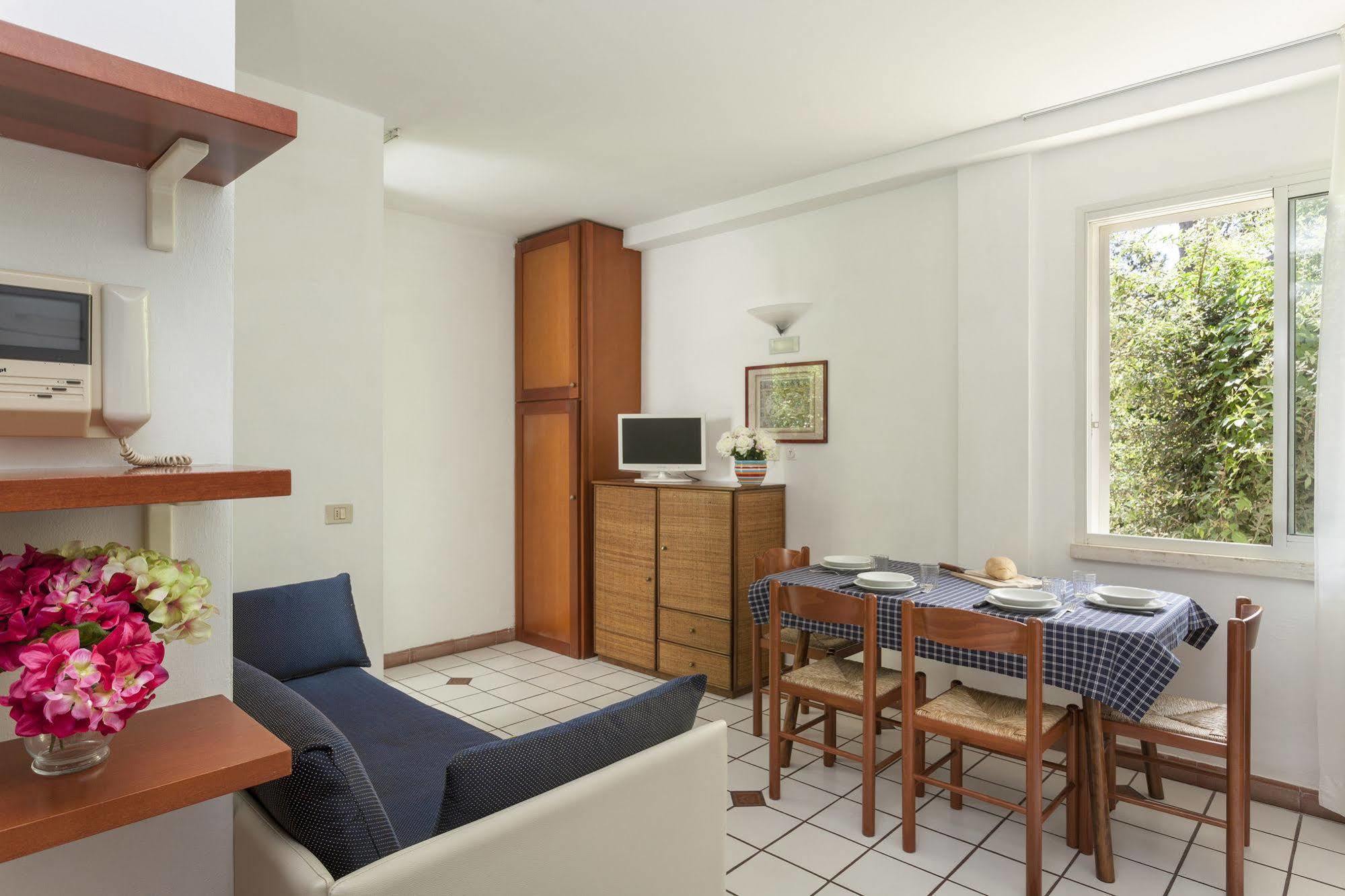 Residenza Villa Lidia Riccione Exterior photo